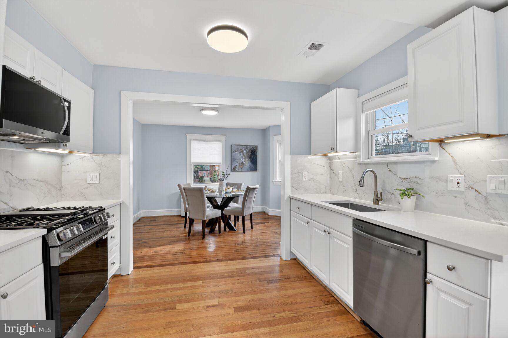 1726 N VEITCH STREET