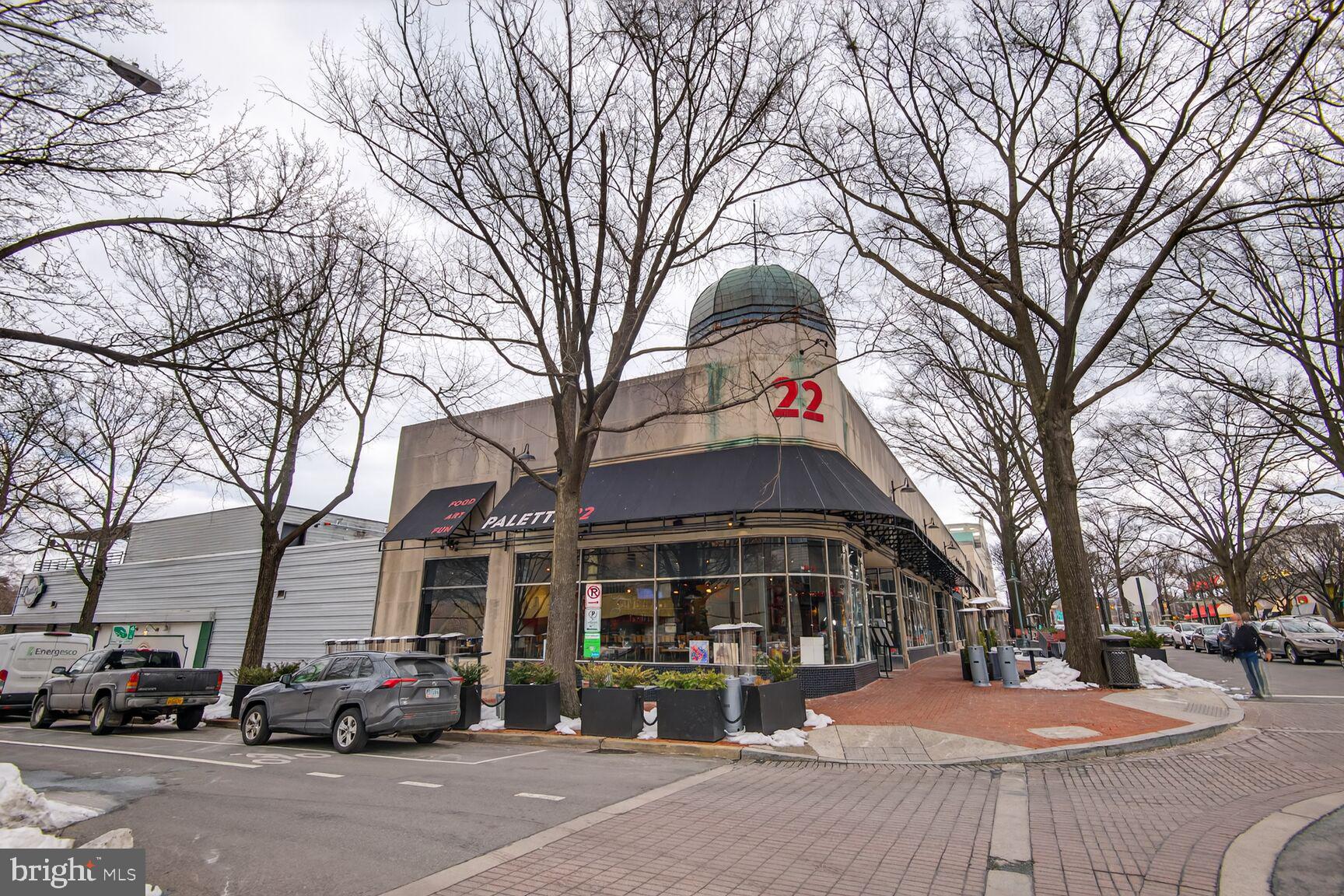 2800 S WAKEFIELD STREET A A