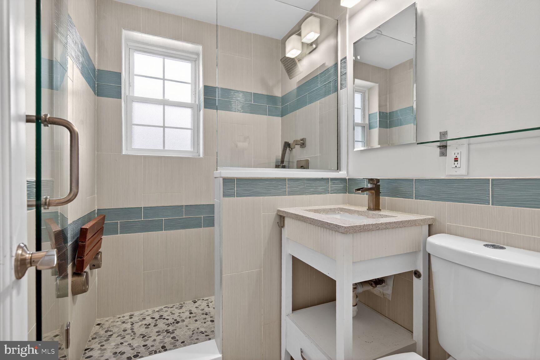 2800 S WAKEFIELD STREET A A