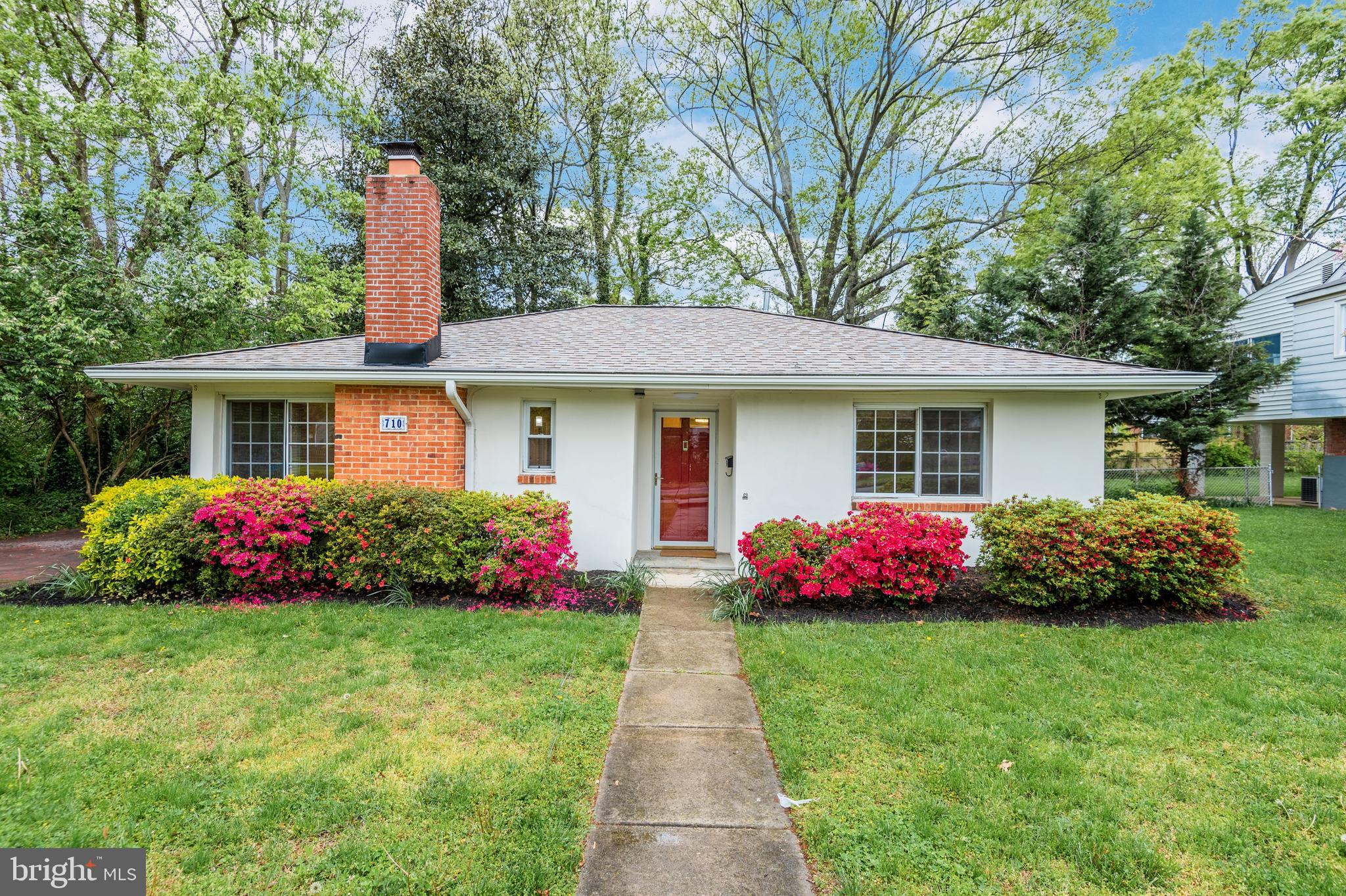 710 N BUCHANAN STREET