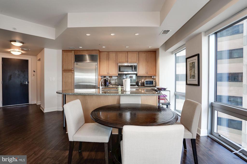 1111 19TH STREET N 1703