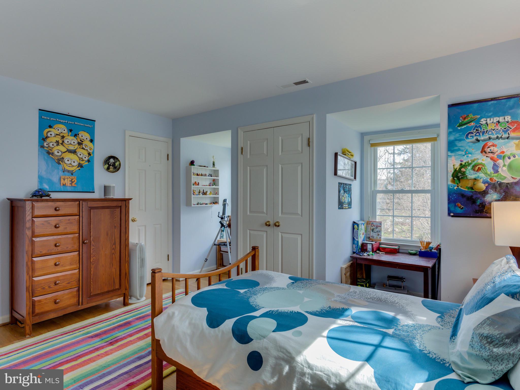 112 E Jefferson St E