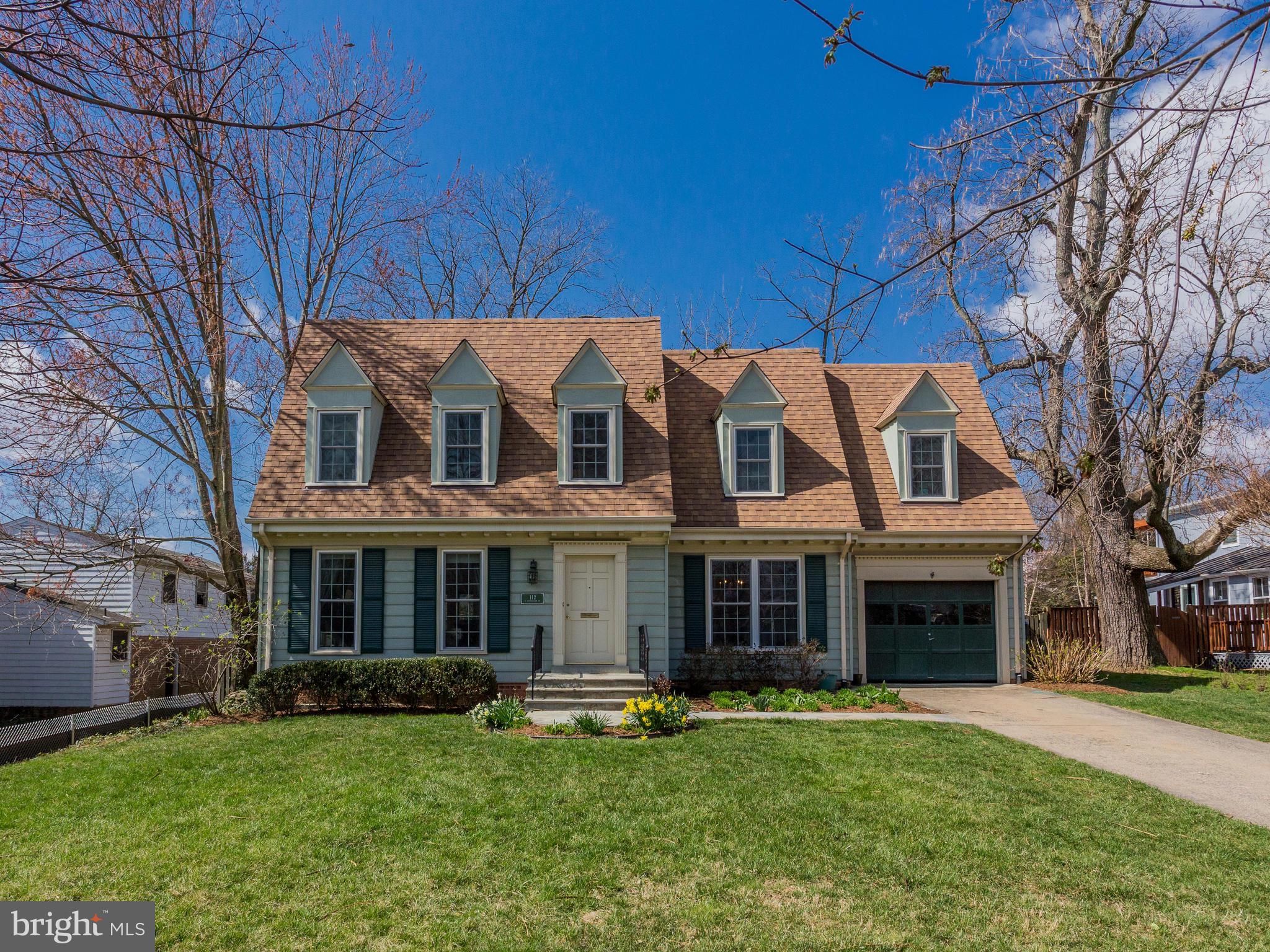 112 E Jefferson St E