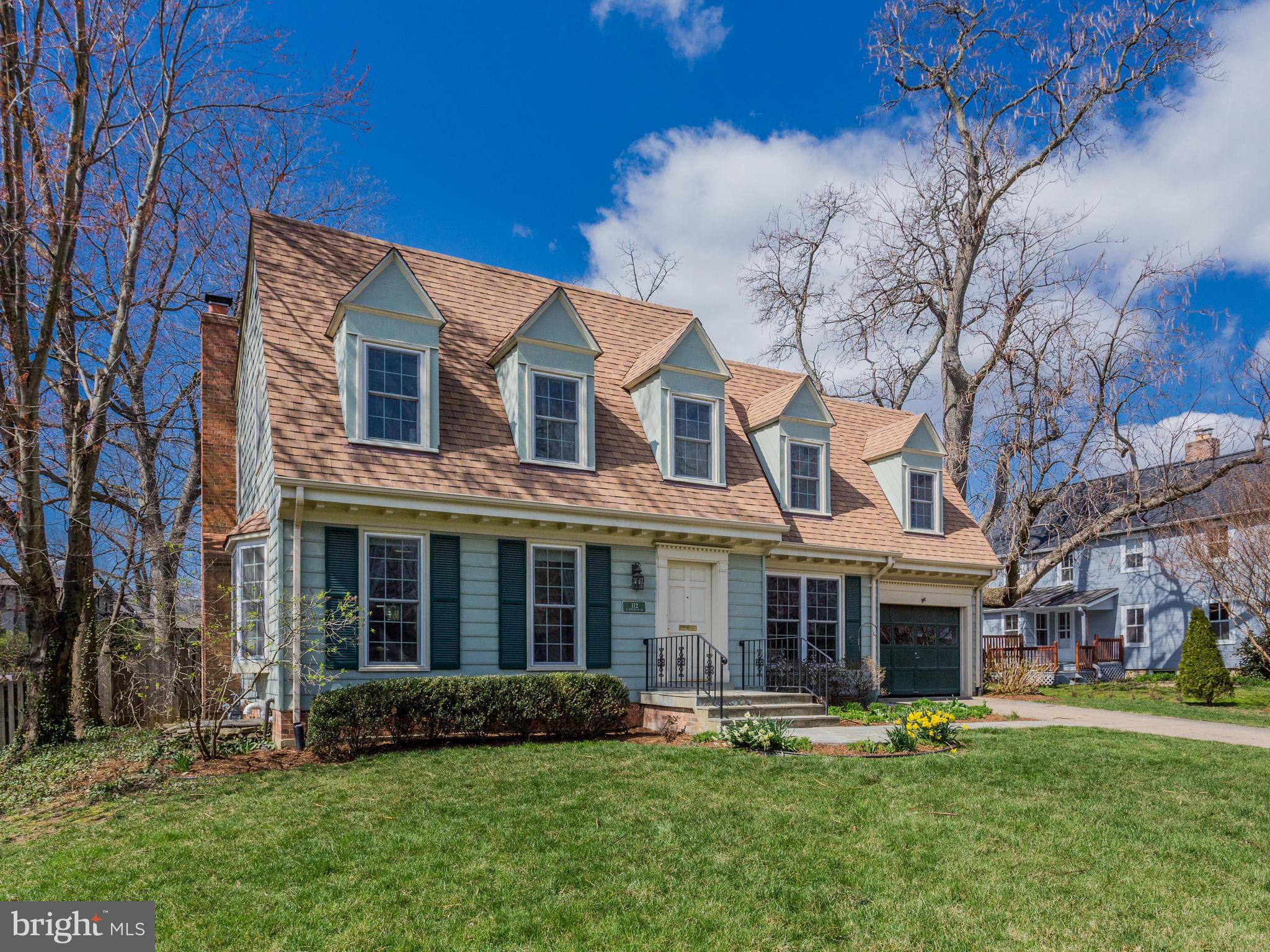 112 E Jefferson St E