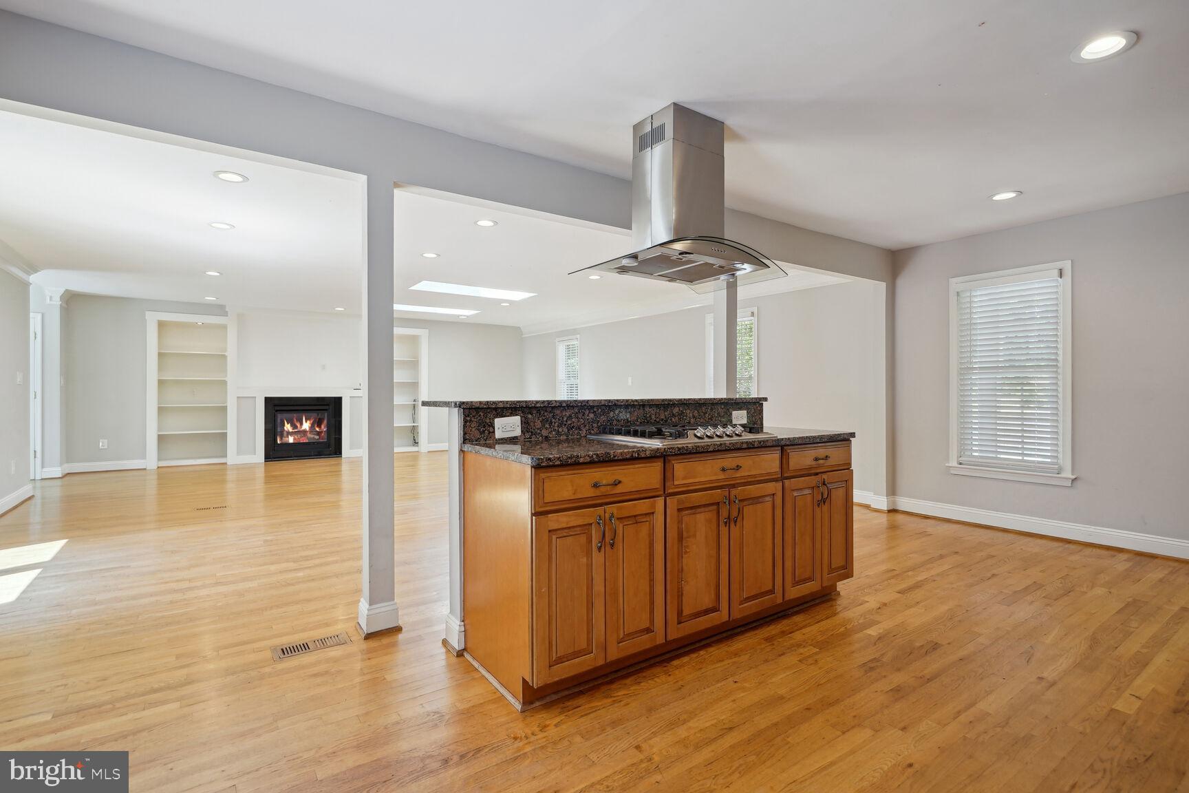 437 Blair Rd NW