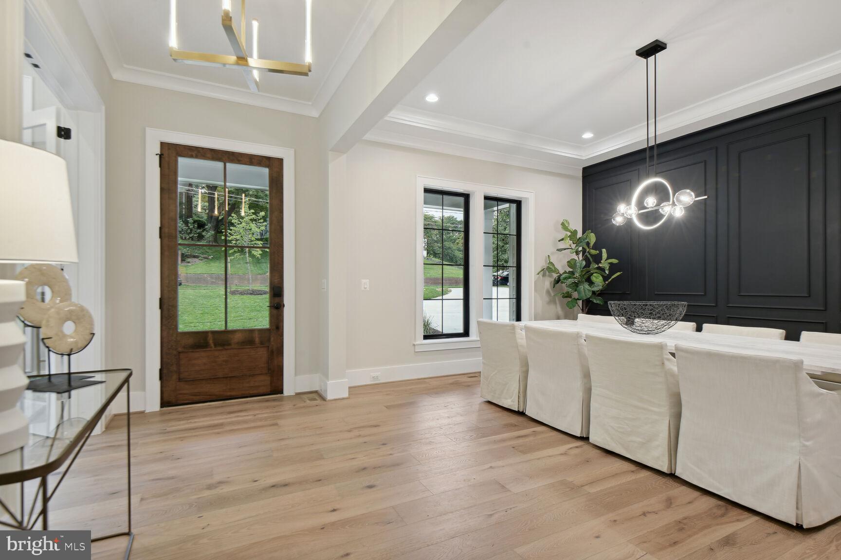 1433 Ironwood Dr