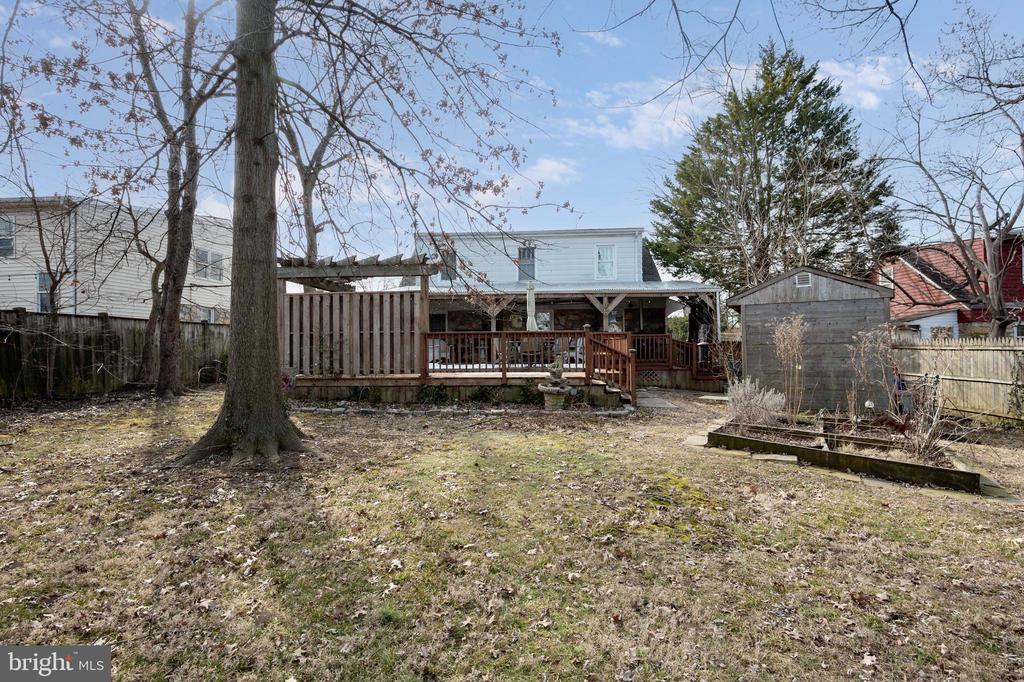 2514 Stone Hedge Dr