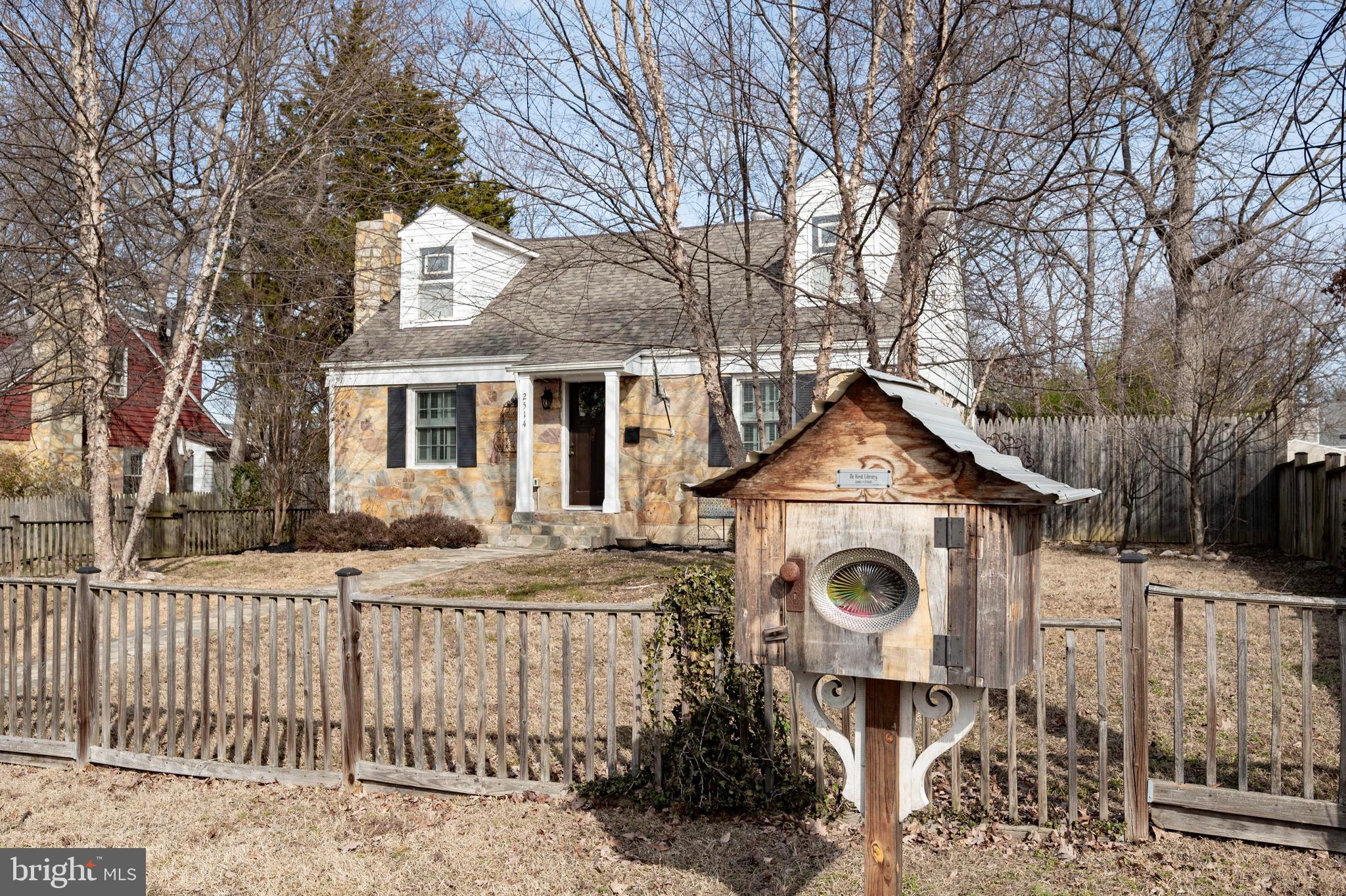 2514 Stone Hedge Dr