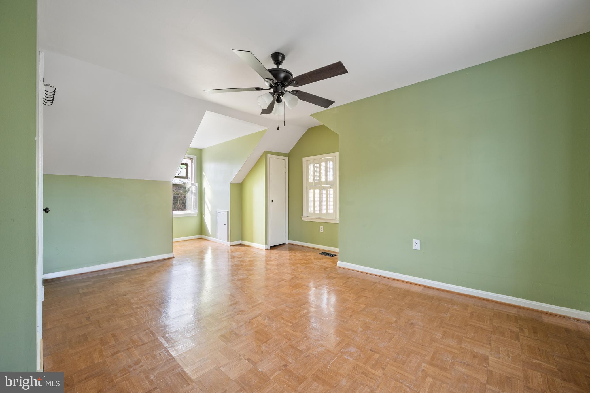 2514 Stone Hedge Dr