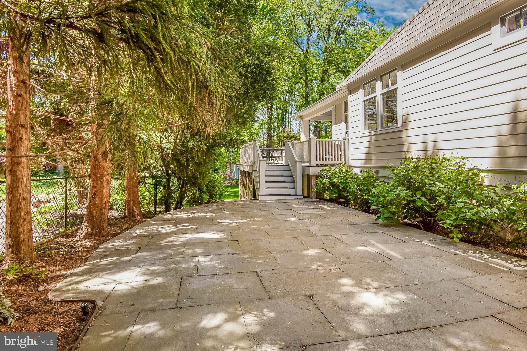 2012 Rockingham St