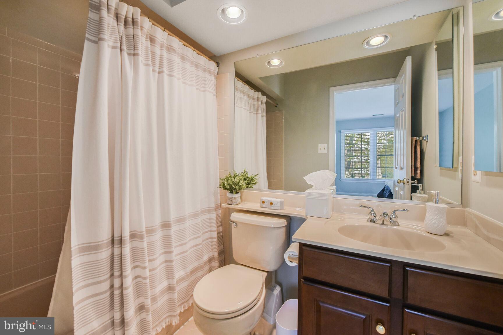 12804 New Parkland Dr