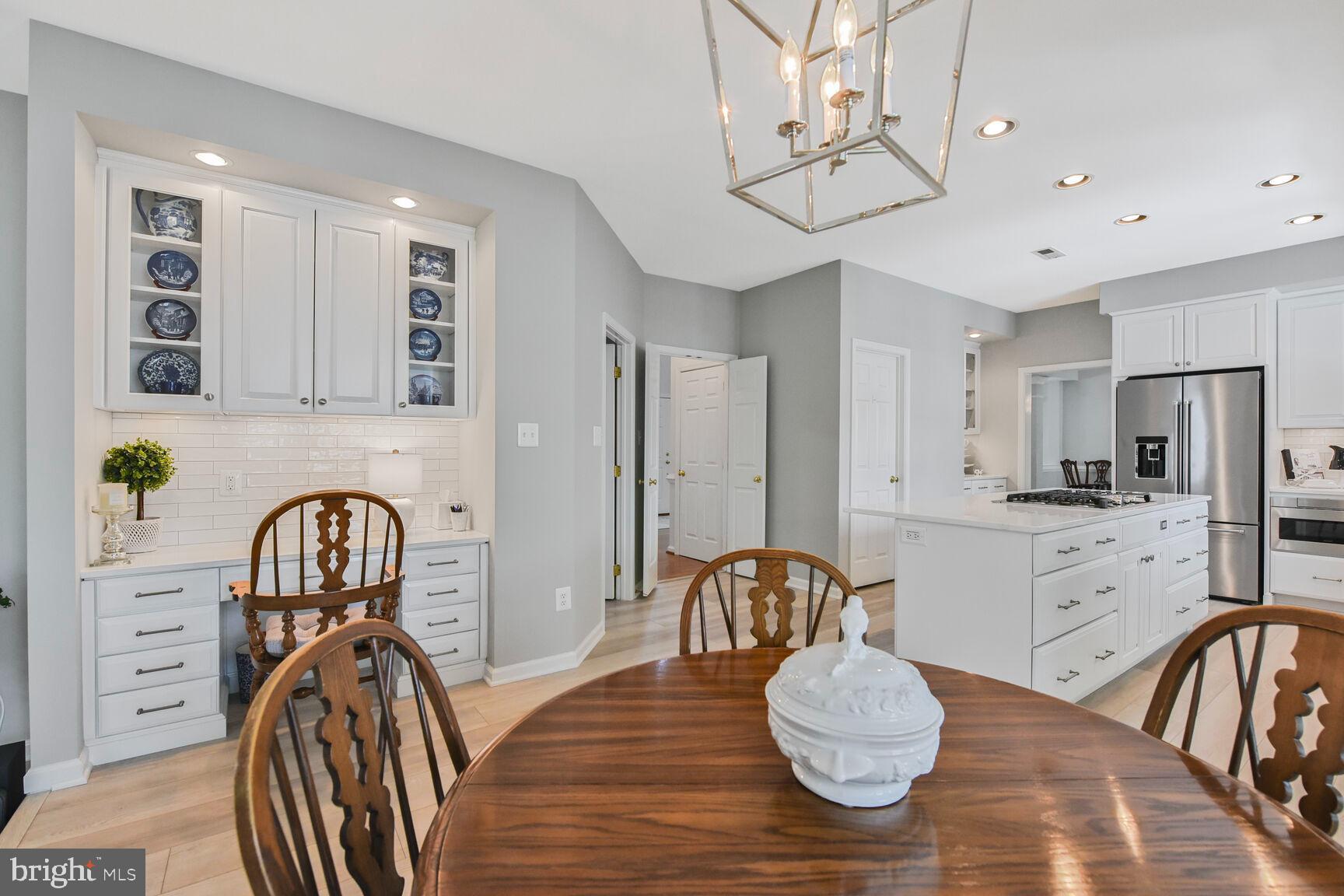 12804 New Parkland Dr