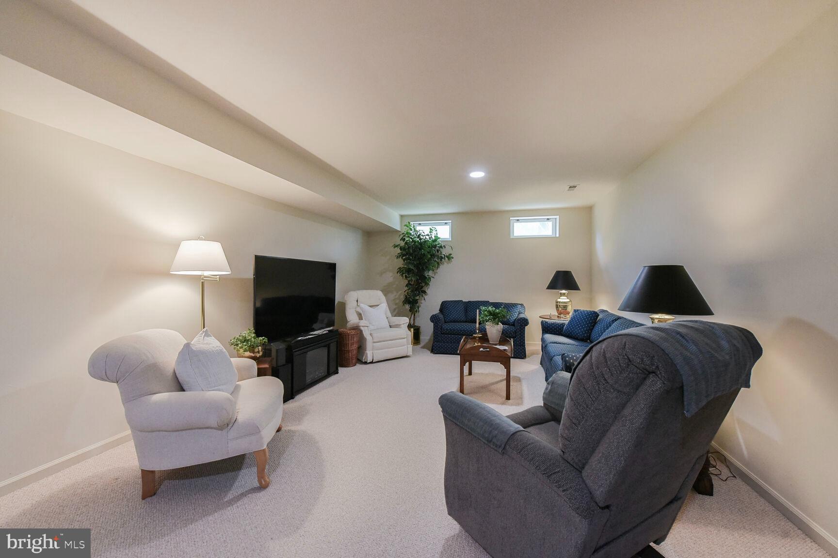 12804 New Parkland Dr