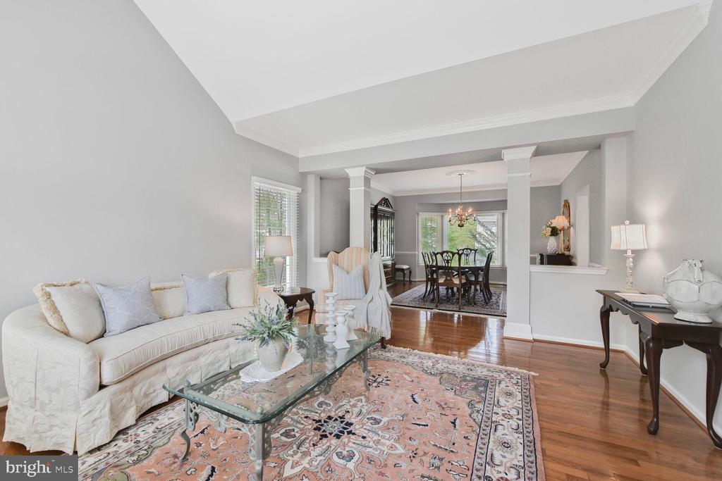 12804 New Parkland Dr
