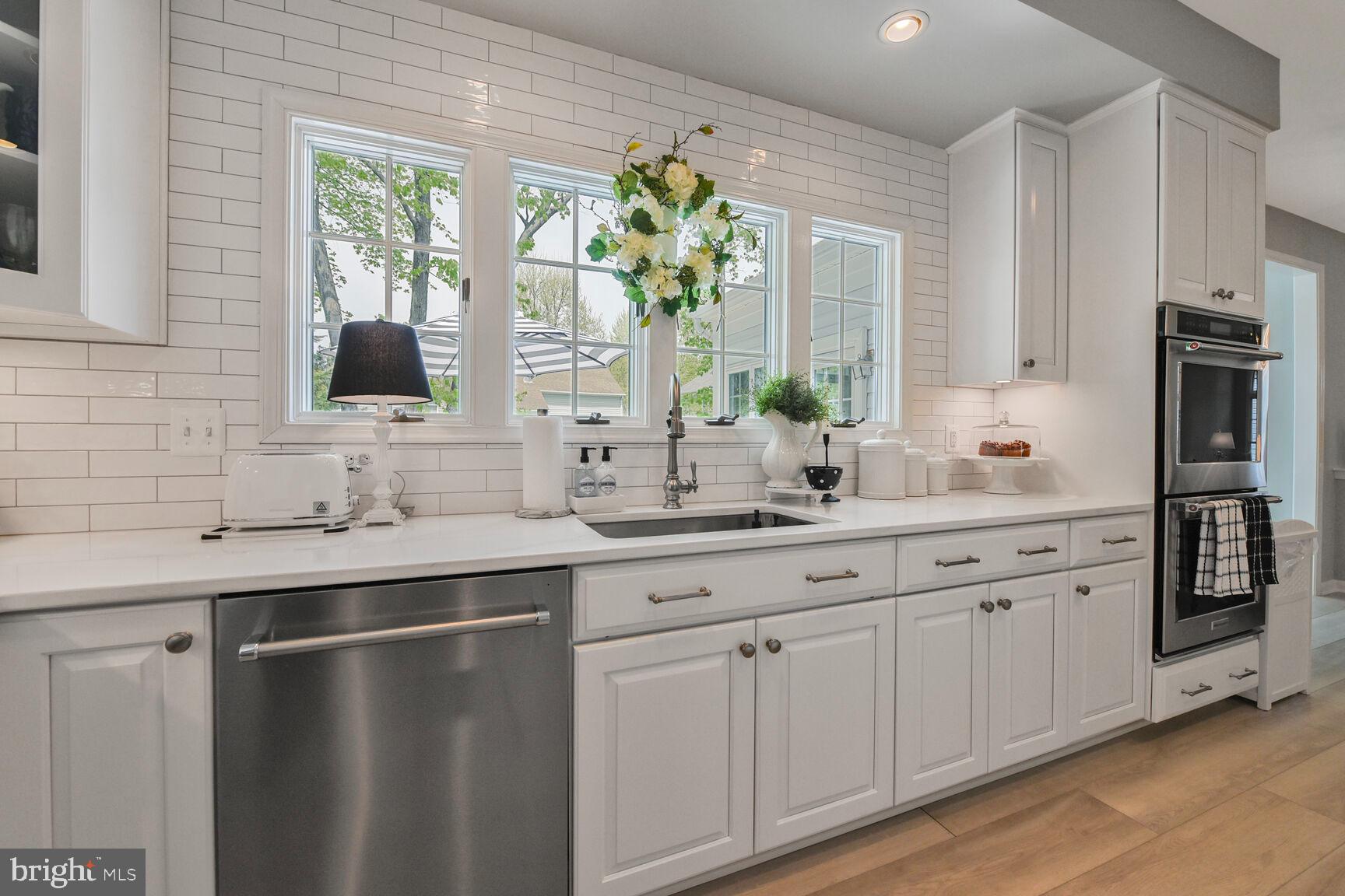 12804 New Parkland Dr