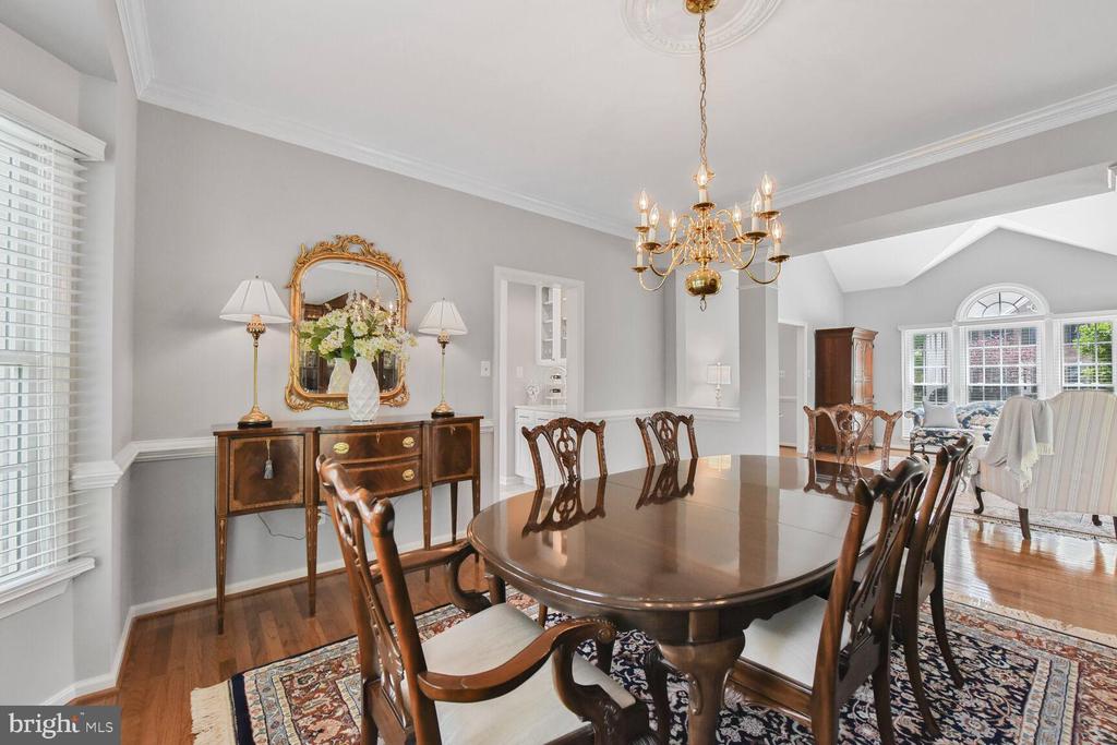 12804 New Parkland Dr