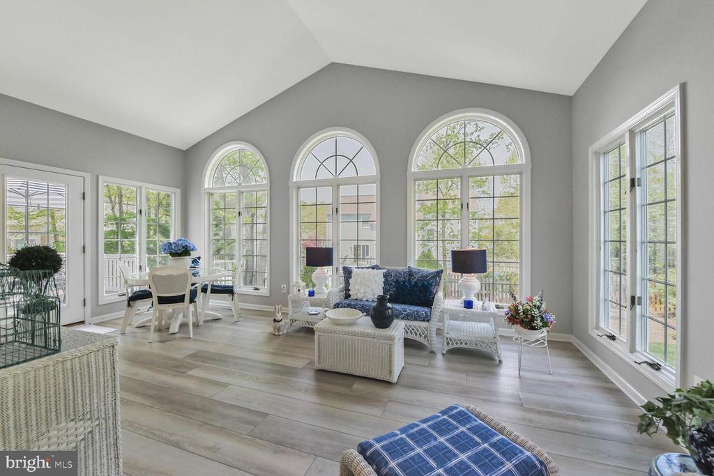 12804 New Parkland Dr