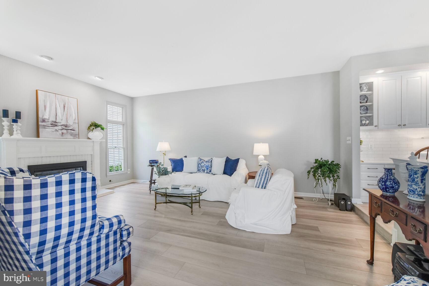 12804 New Parkland Dr