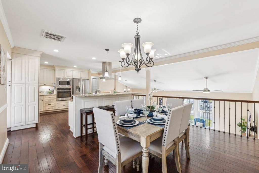 7103 Carnation Ct