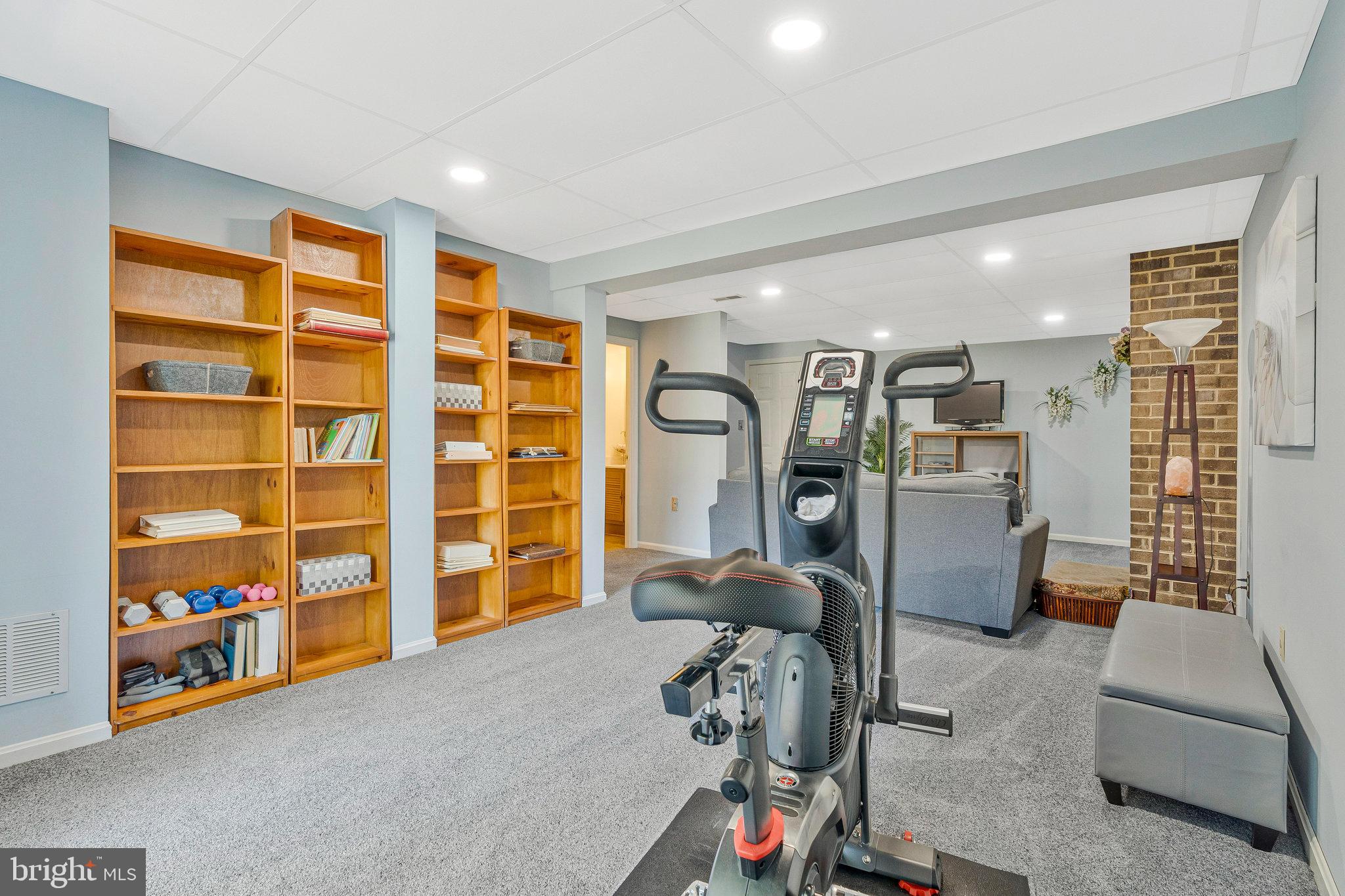 1013 MOOREFIELD HILL GROVE SW