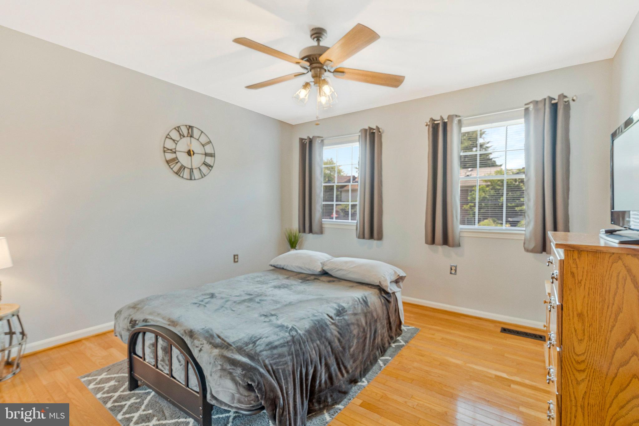 1013 MOOREFIELD HILL GROVE SW