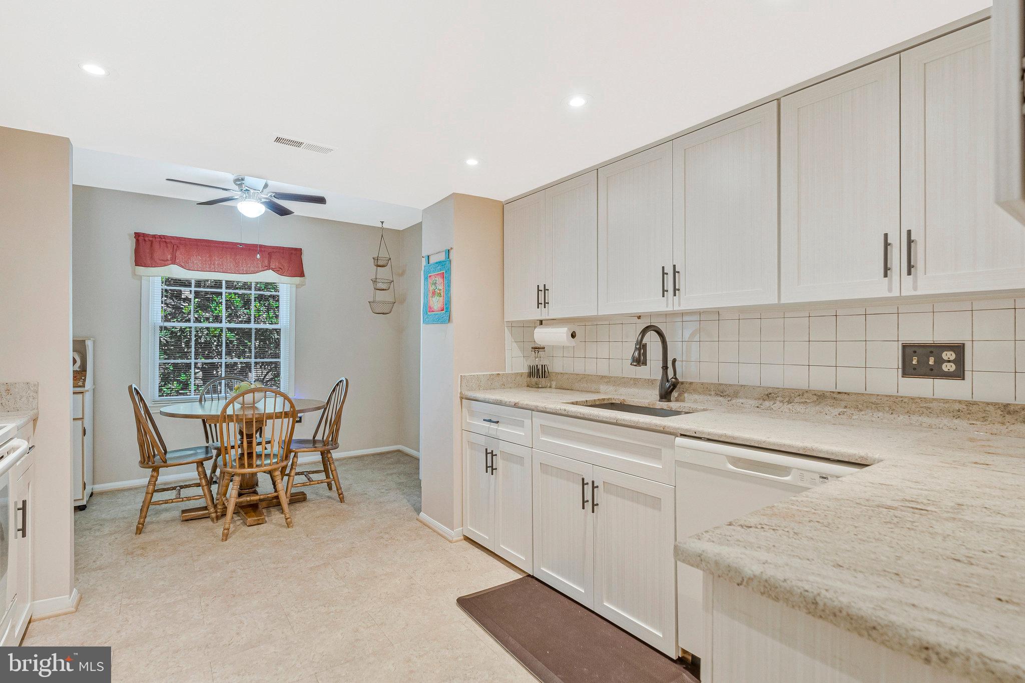 1013 MOOREFIELD HILL GROVE SW