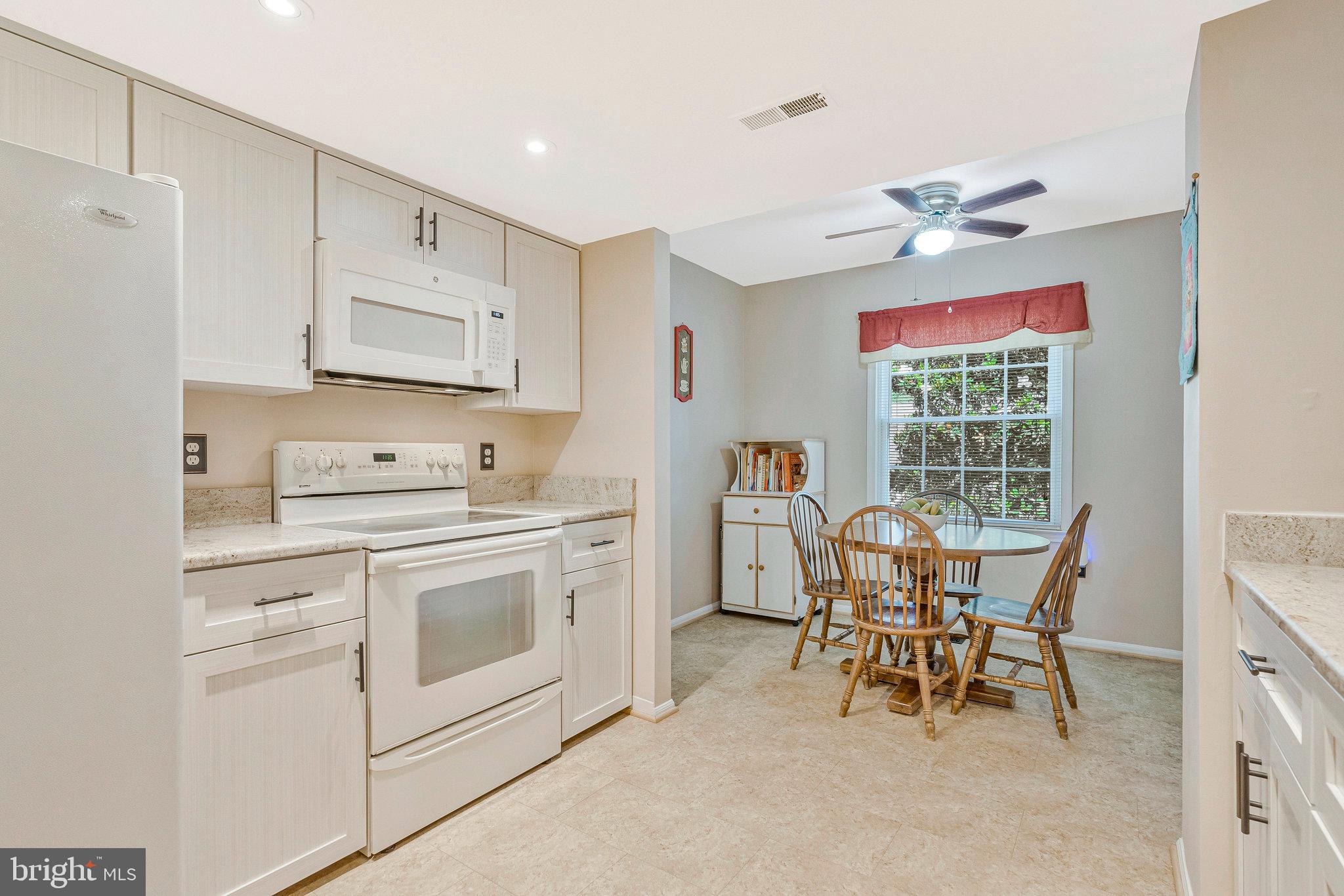 1013 MOOREFIELD HILL GROVE SW