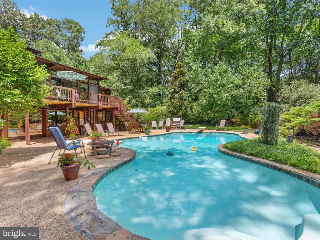 1749 DRESSAGE DRIVE