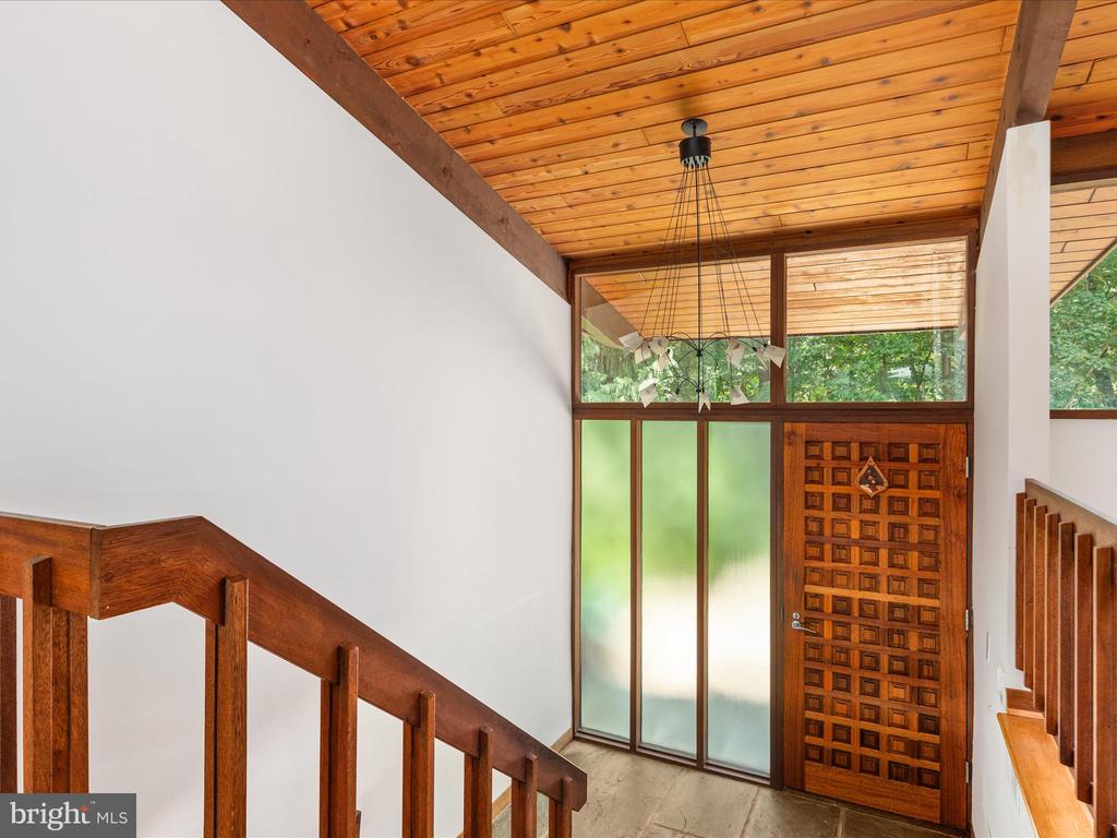 1749 DRESSAGE DRIVE