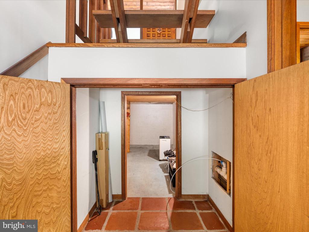 1749 DRESSAGE DRIVE