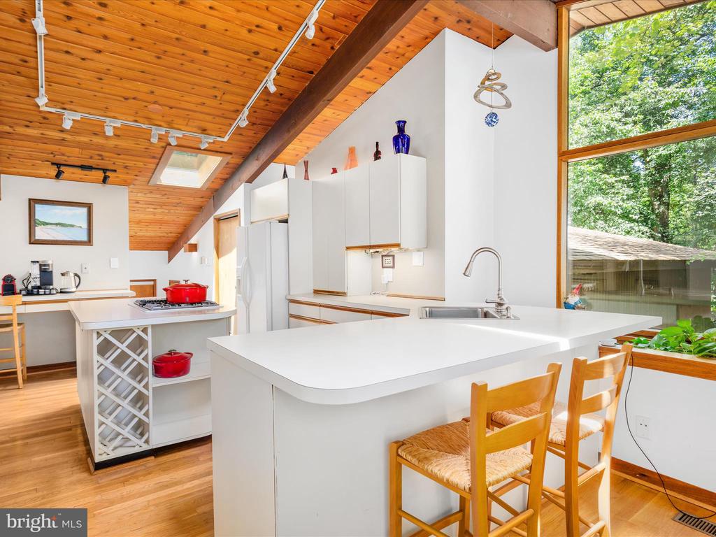 1749 DRESSAGE DRIVE