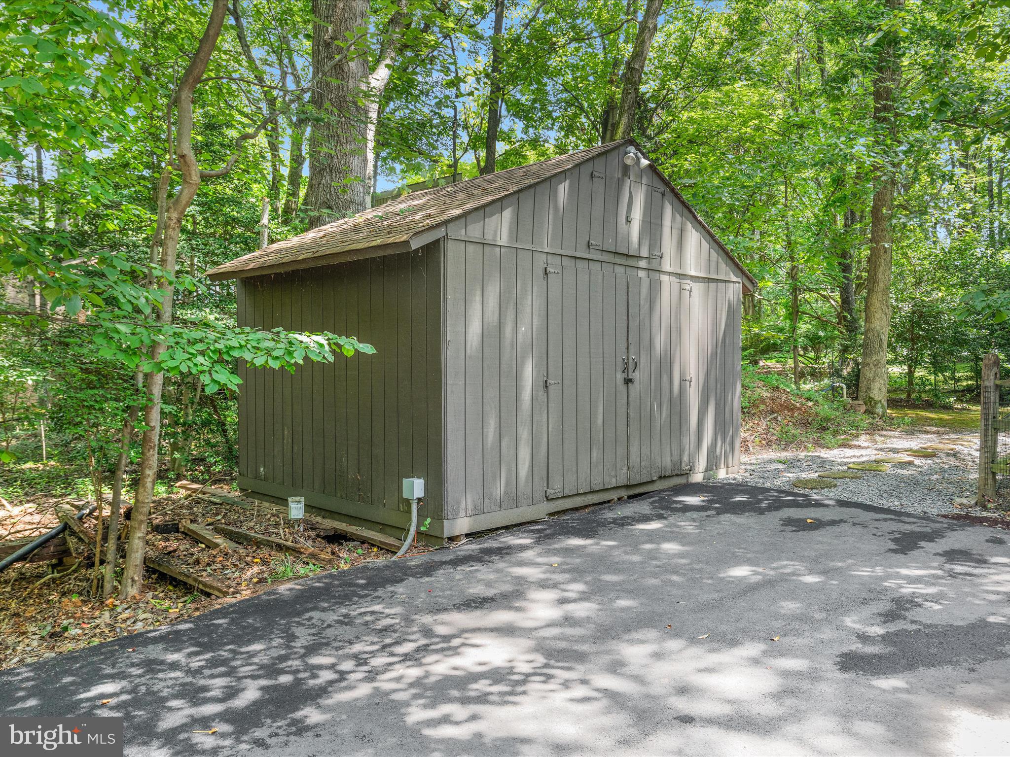 1749 DRESSAGE DRIVE