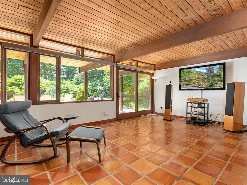 1749 DRESSAGE DRIVE