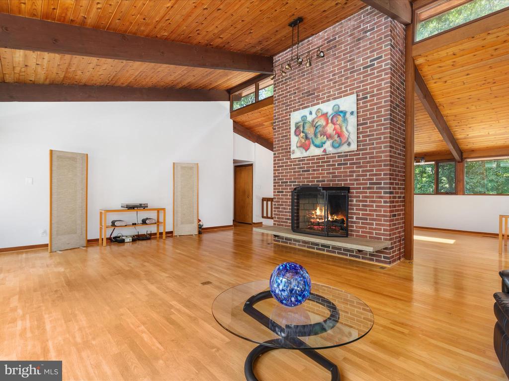 1749 DRESSAGE DRIVE