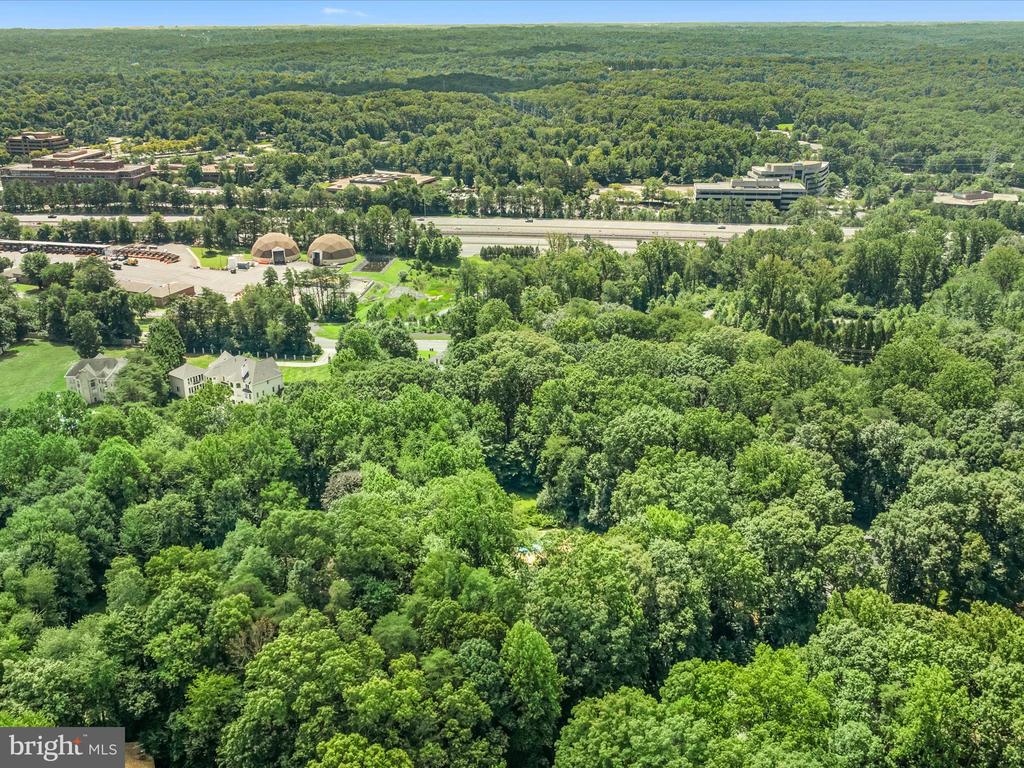 1749 DRESSAGE DRIVE