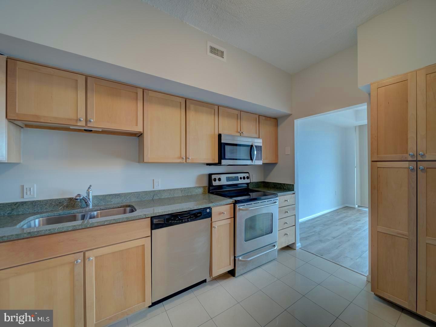 2230 George C Marshall Dr #1127