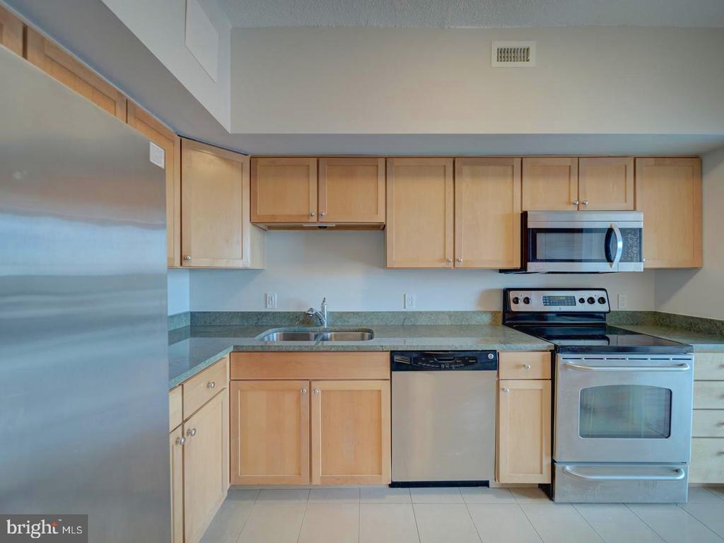 2230 George C Marshall Dr #1127