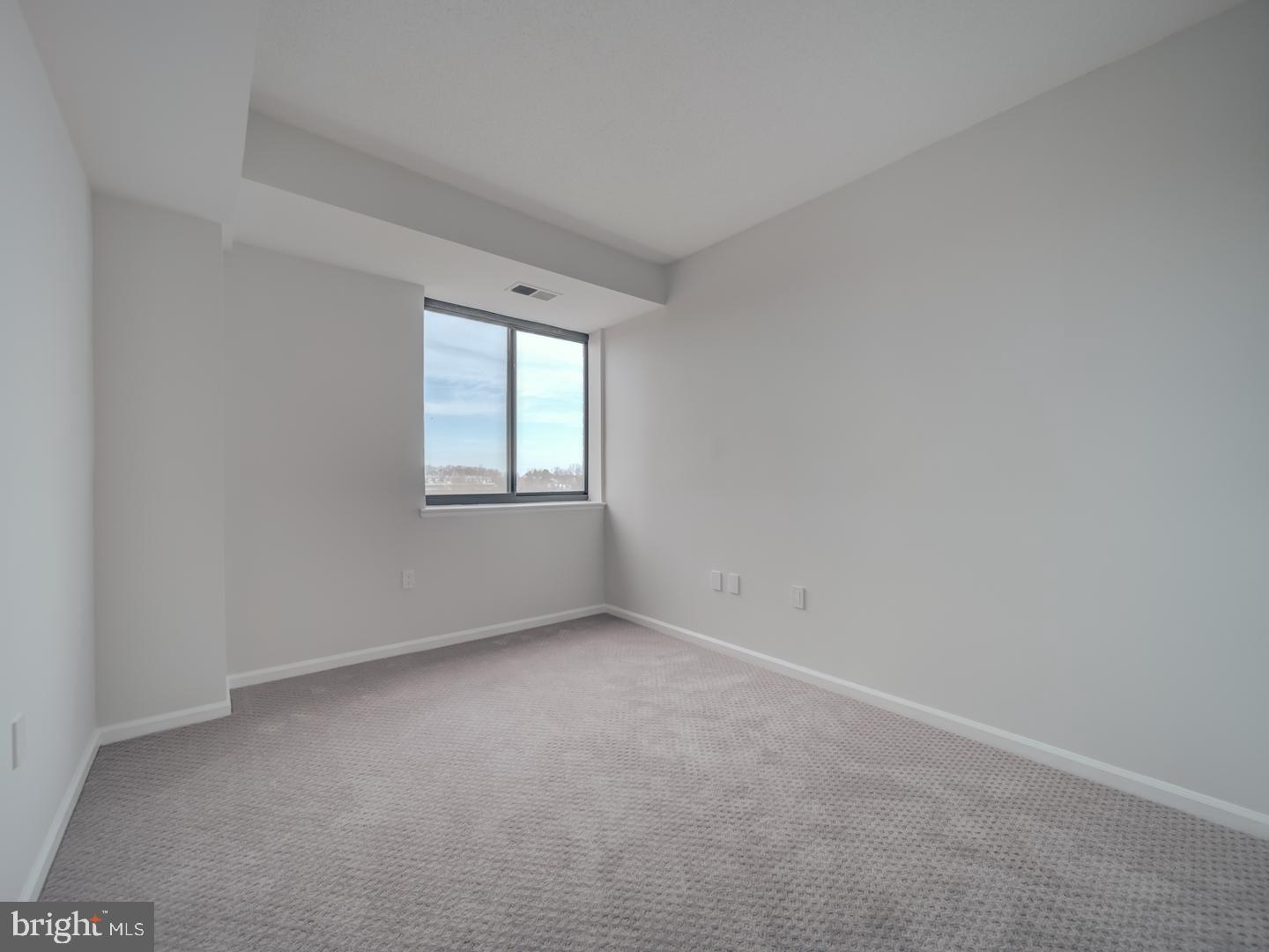 2230 George C Marshall Dr #1127