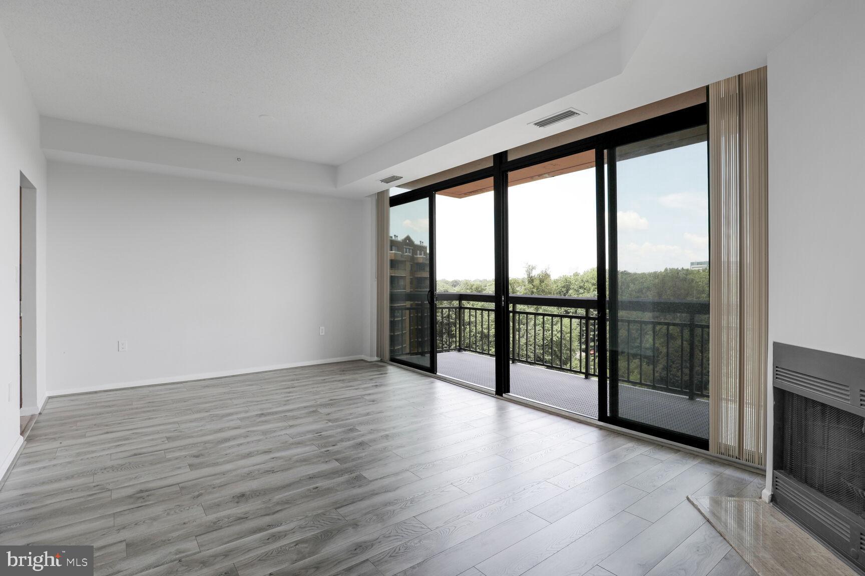 2230 George C Marshall Dr #1127