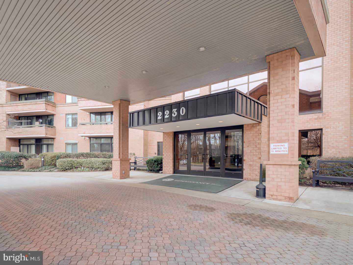 2230 George C Marshall Dr #1127