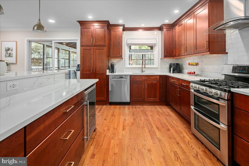 3115 LITTLE CREEK LANE