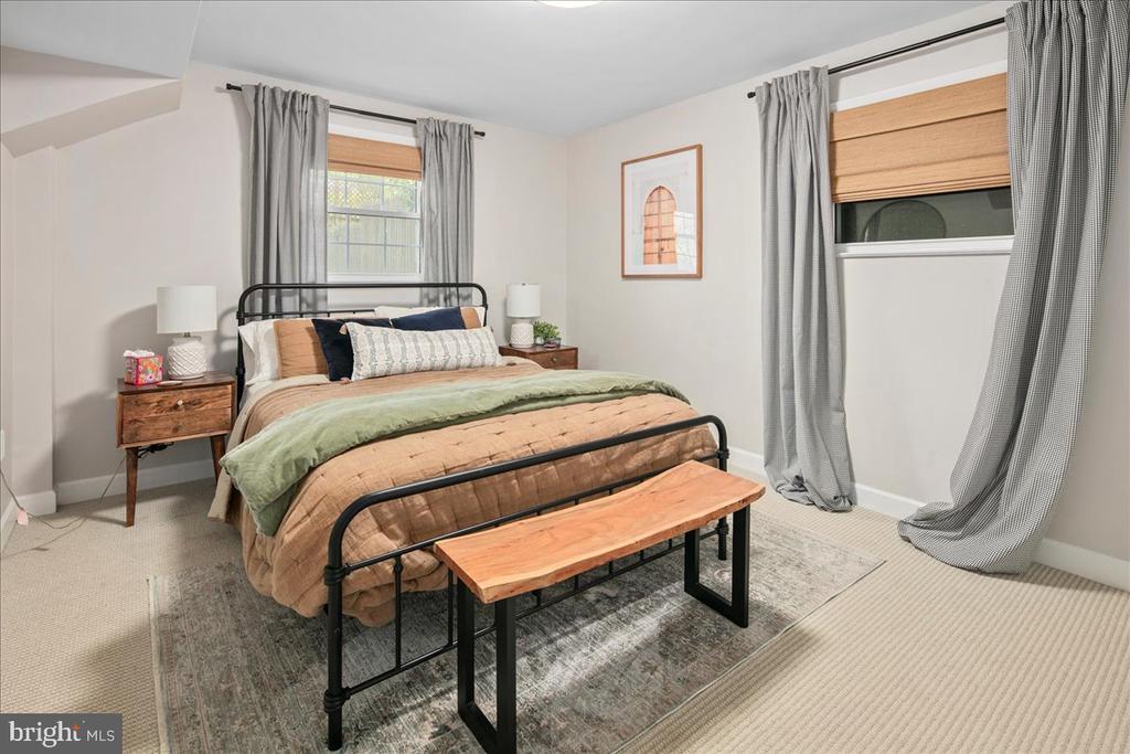 3115 LITTLE CREEK LANE