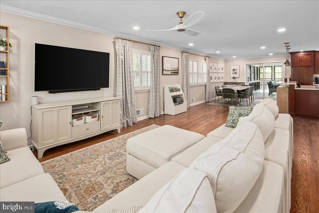 3115 LITTLE CREEK LANE