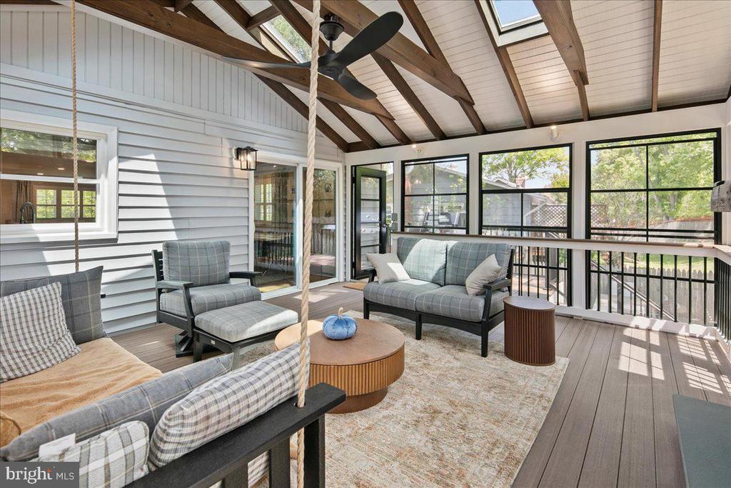 3115 LITTLE CREEK LANE
