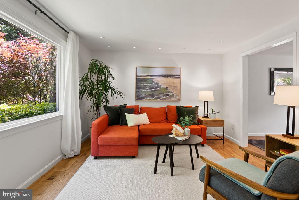 3138 ELLENWOOD DRIVE