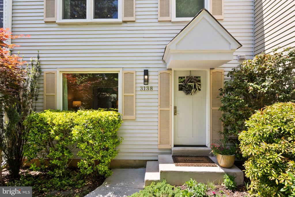 3138 ELLENWOOD DRIVE