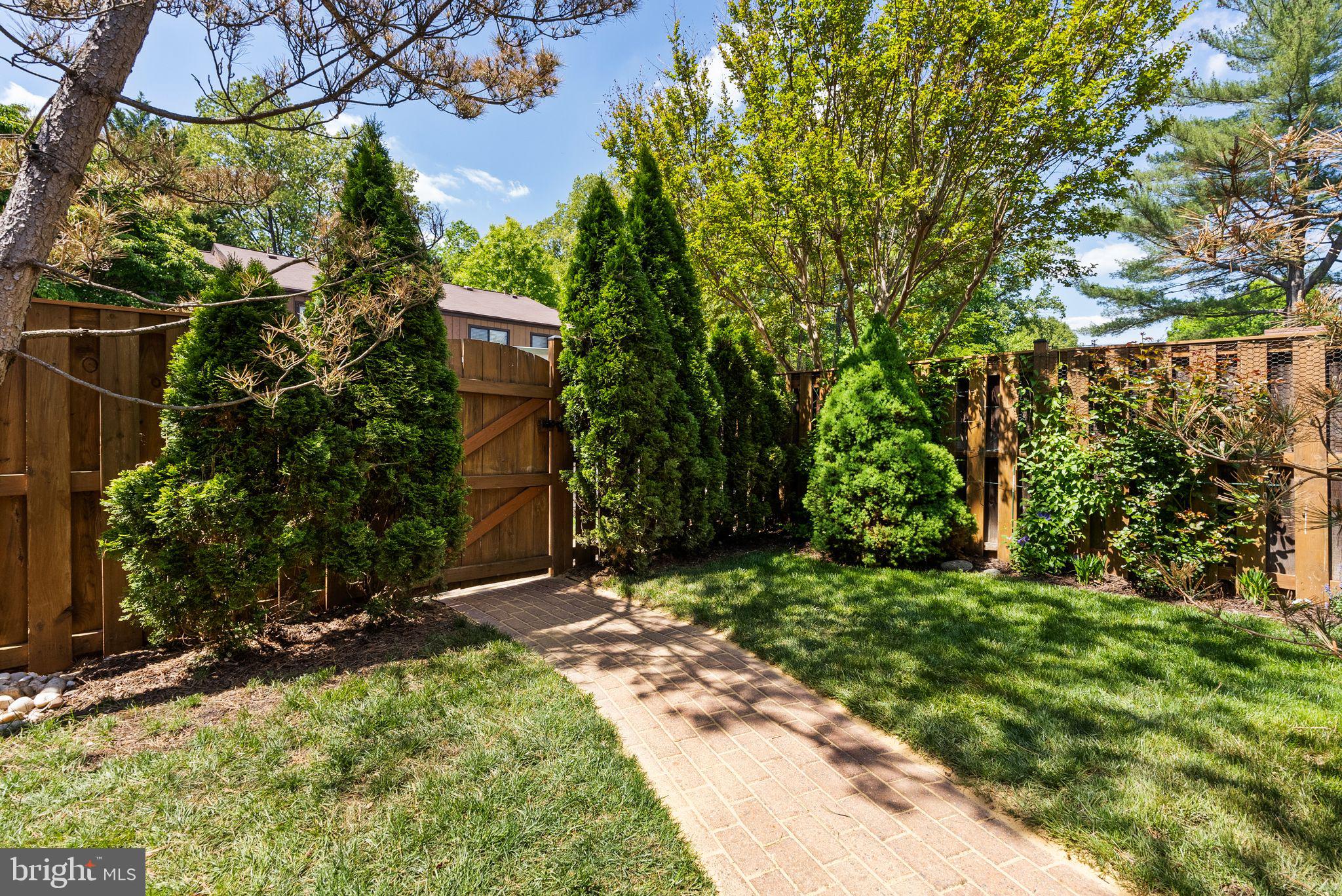 3138 ELLENWOOD DRIVE