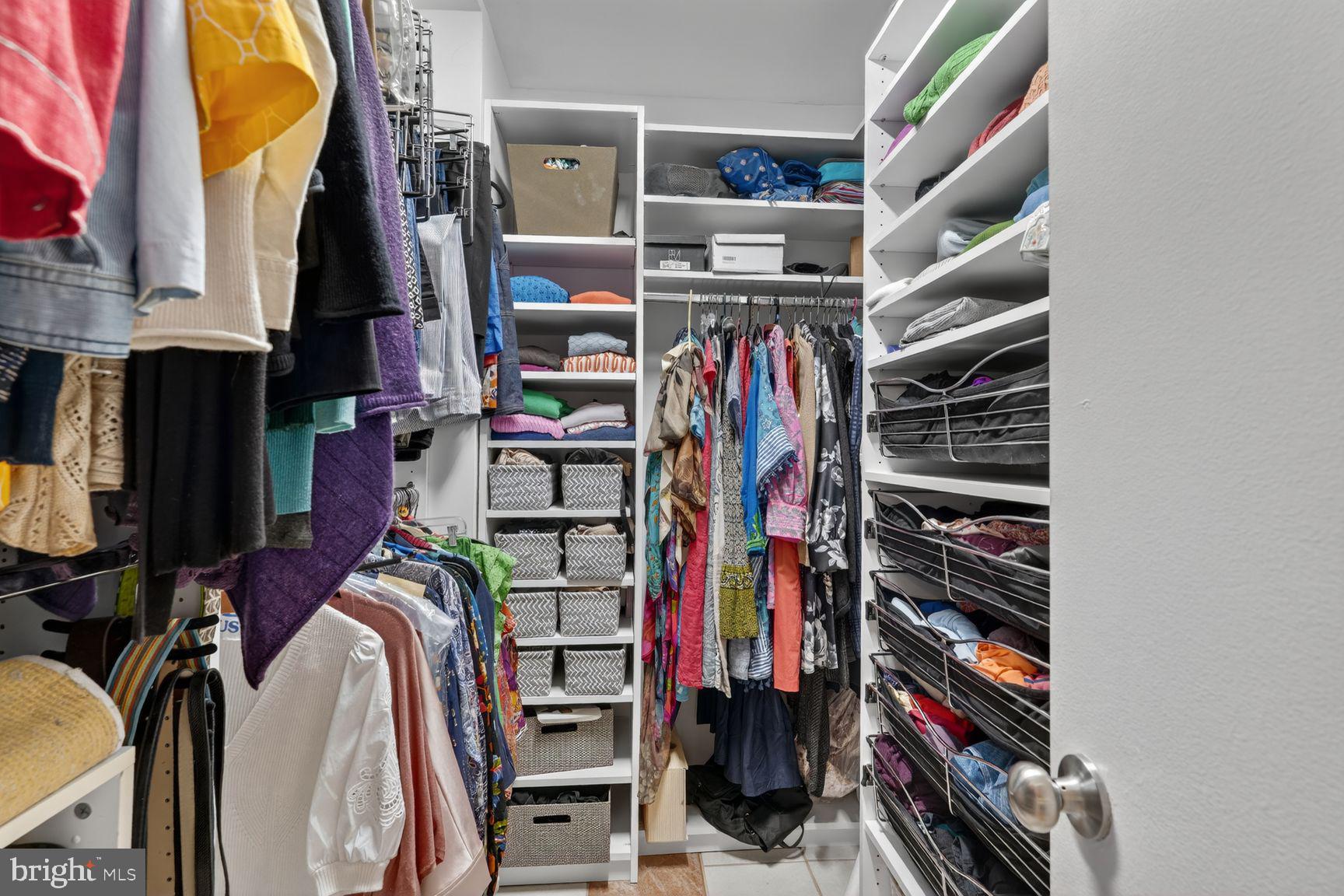 6409 OLD DOMINION DRIVE