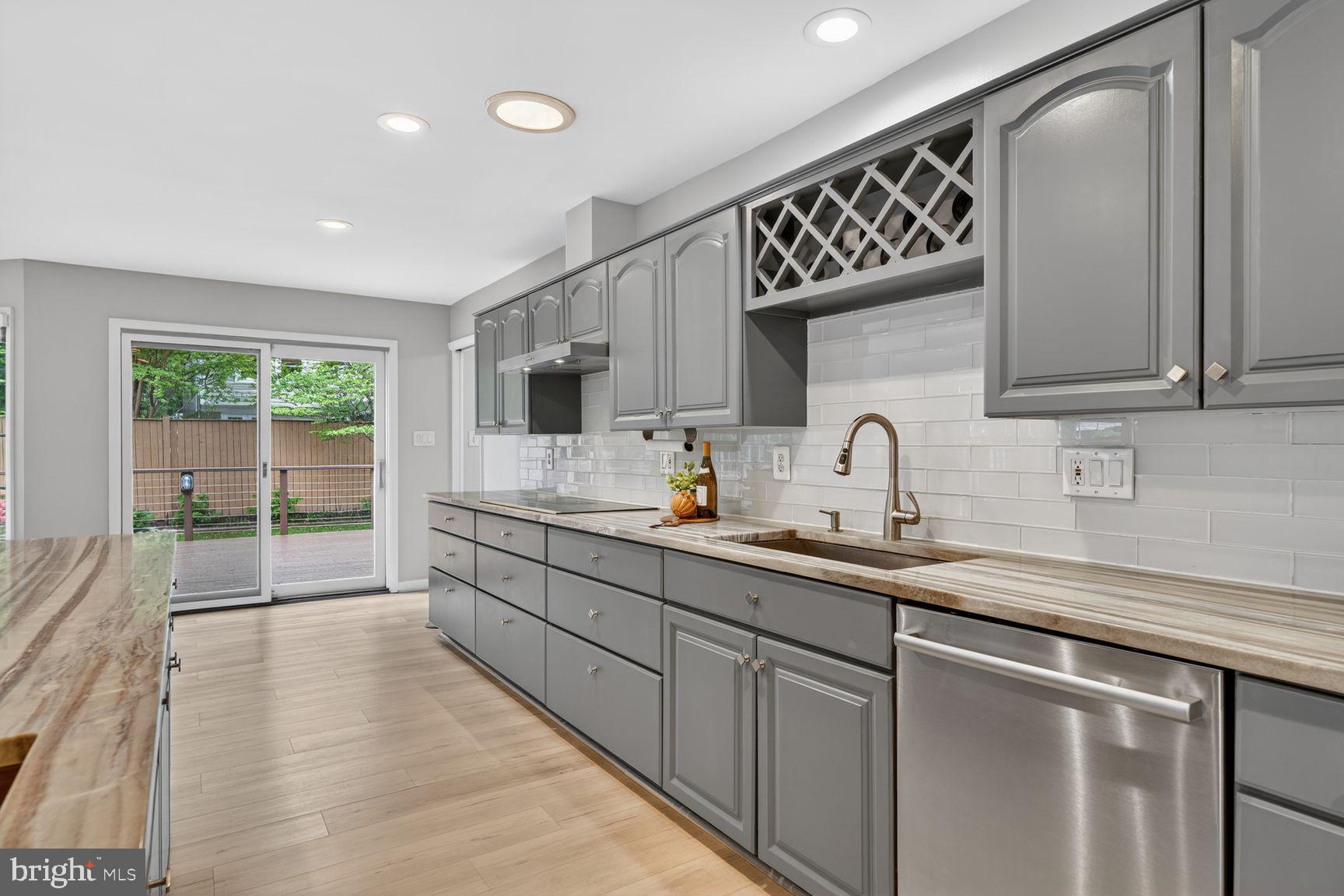 6409 OLD DOMINION DRIVE