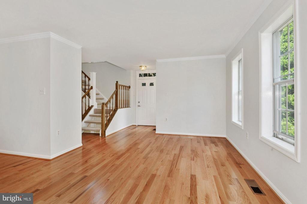 11951 SENTINEL POINT COURT